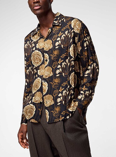 Cmmn Swdn: La chemise cabana satin&eacute;e &agrave; fleurs Brun &agrave; motifs pour homme