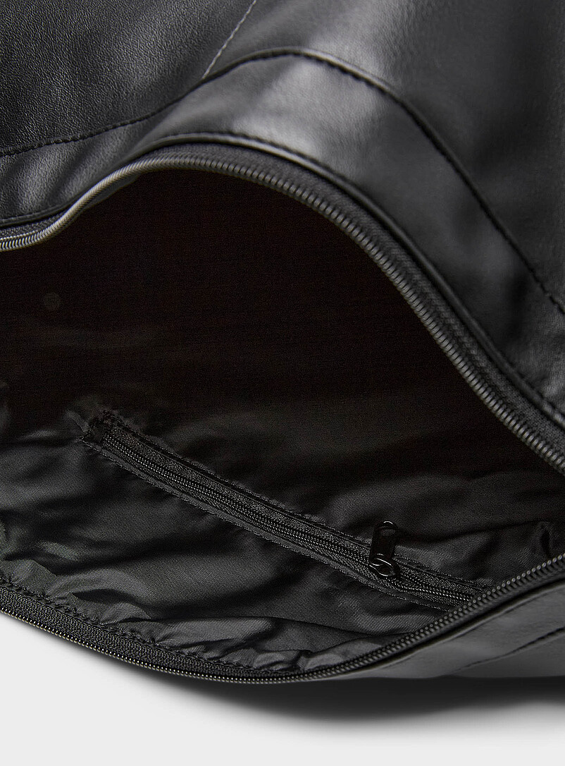 Le 31: Le sac messager &eacute;pur&eacute; effet cuir <b>Importation de S&eacute;oul</b> Noir pour homme