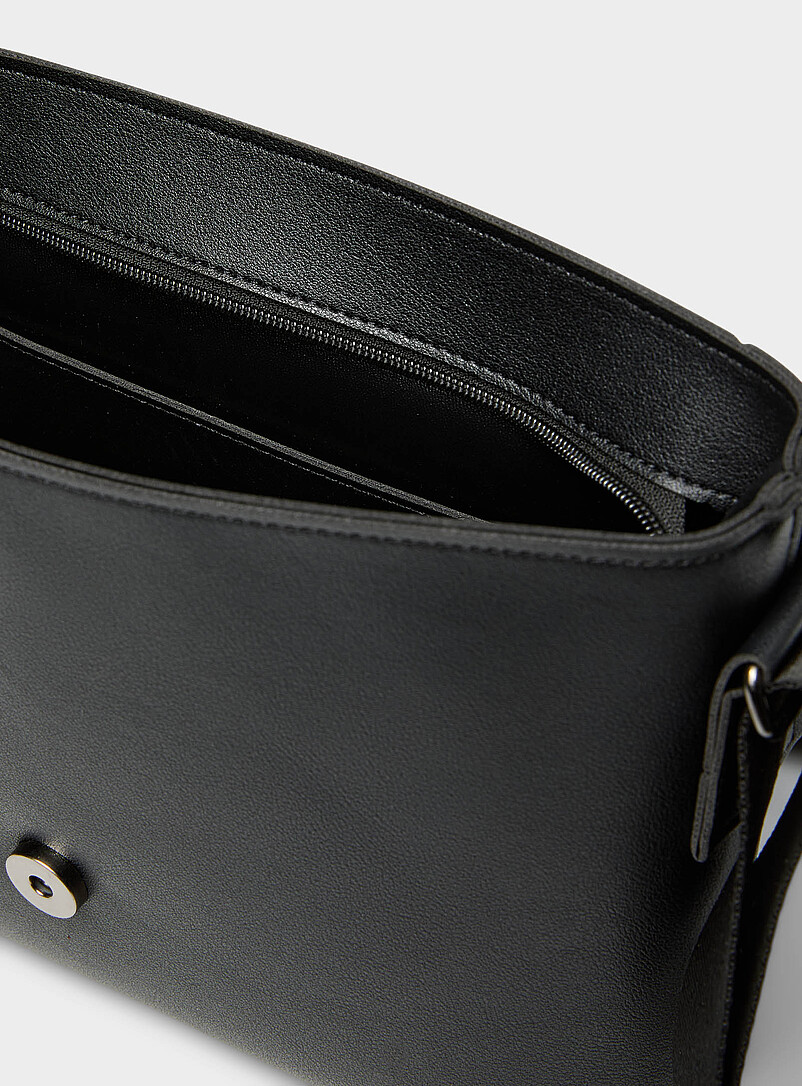 Le 31: Le petit sac messager &eacute;pur&eacute; <b>Importation de S&eacute;oul</b> Noir pour homme