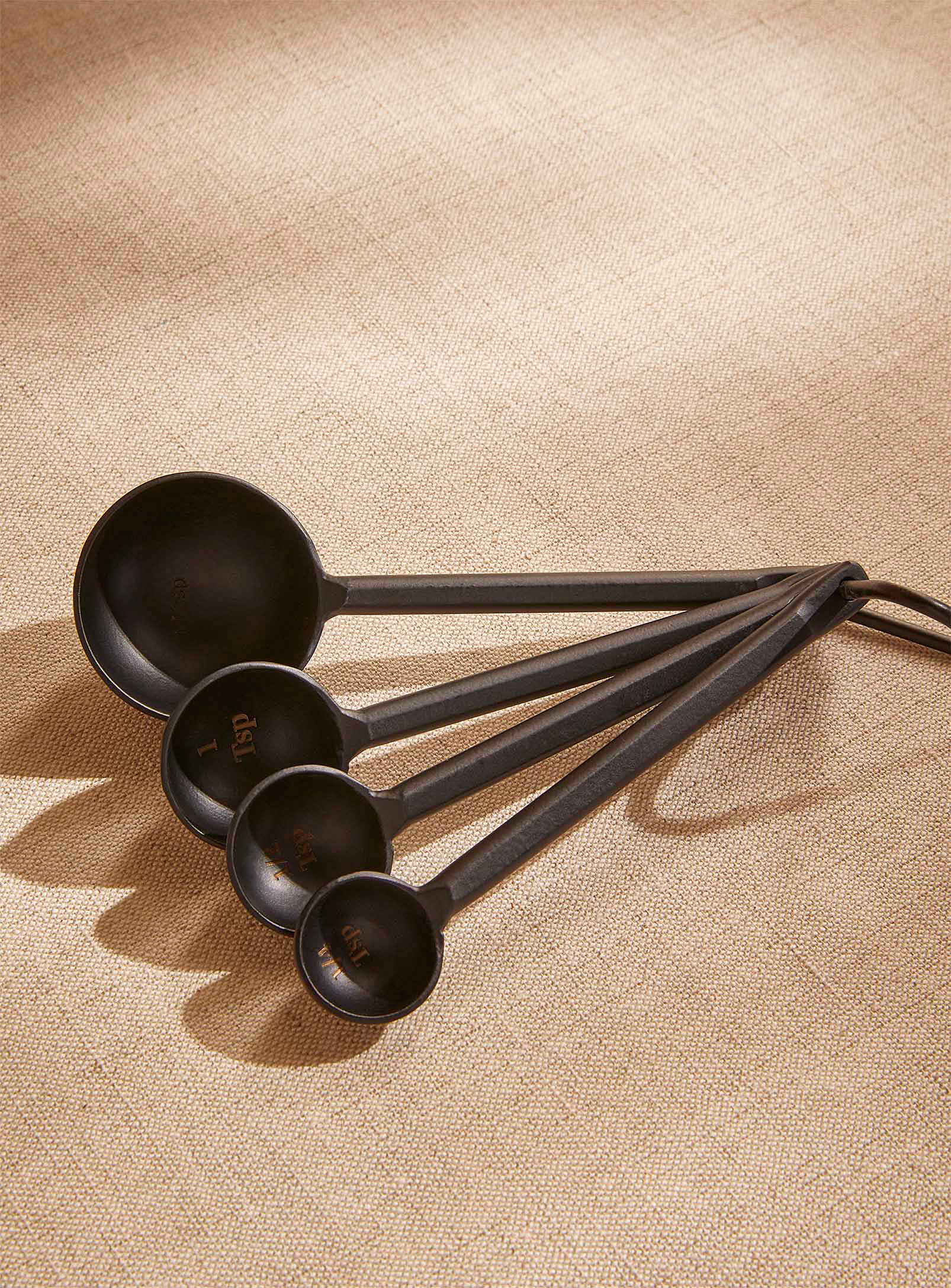 Simons Maison Matte Black Measuring Spoons Set Of 4