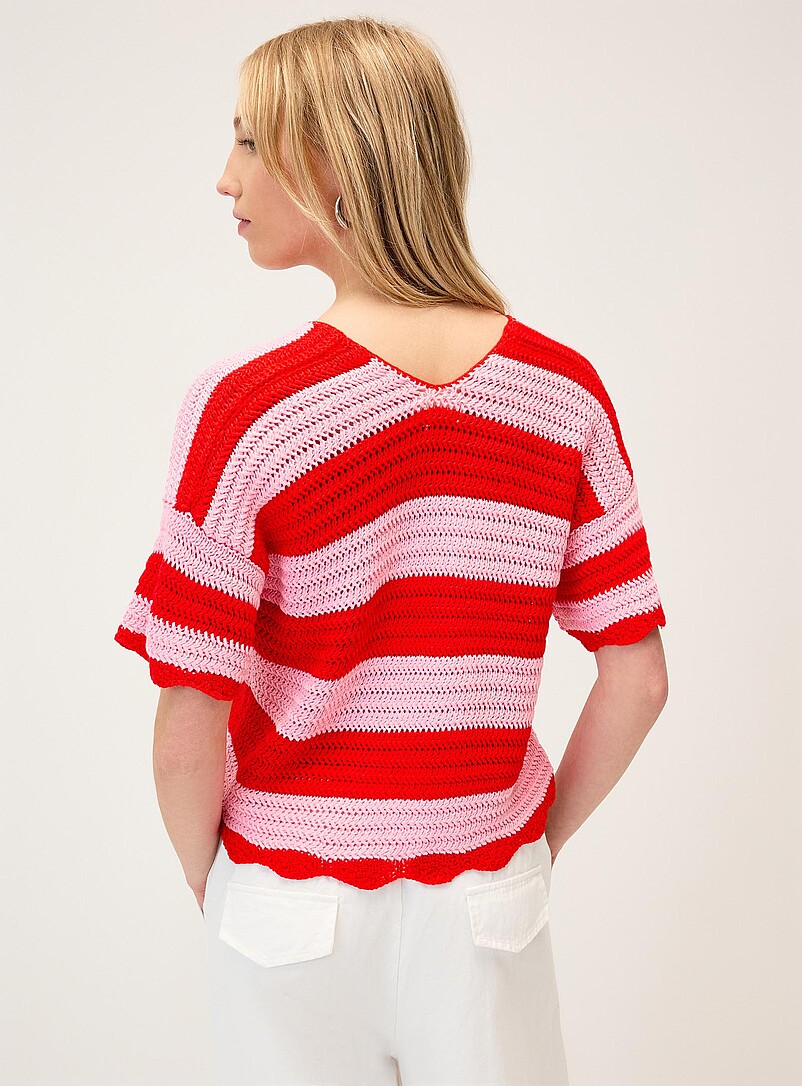 Red and pink crochet cardigan product image 2