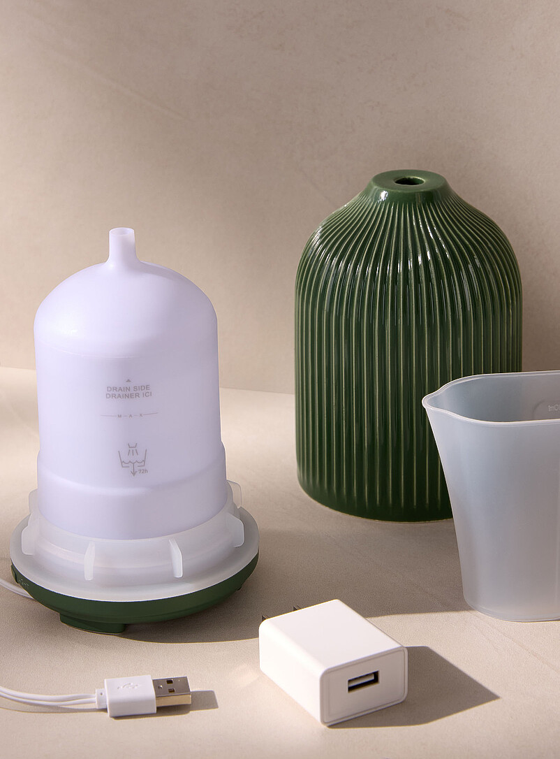Simons Maison: Le diffuseur d'huile essentielle cannel&eacute; Blanc