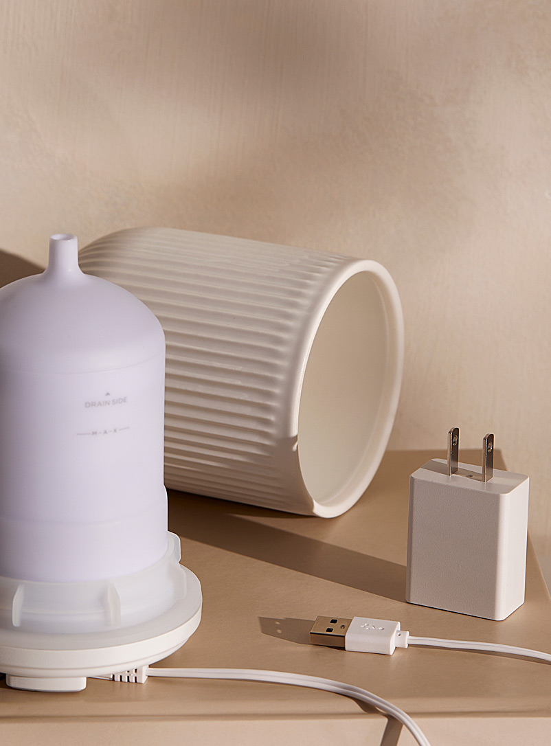 Fluted essential oil diffuser product image 3