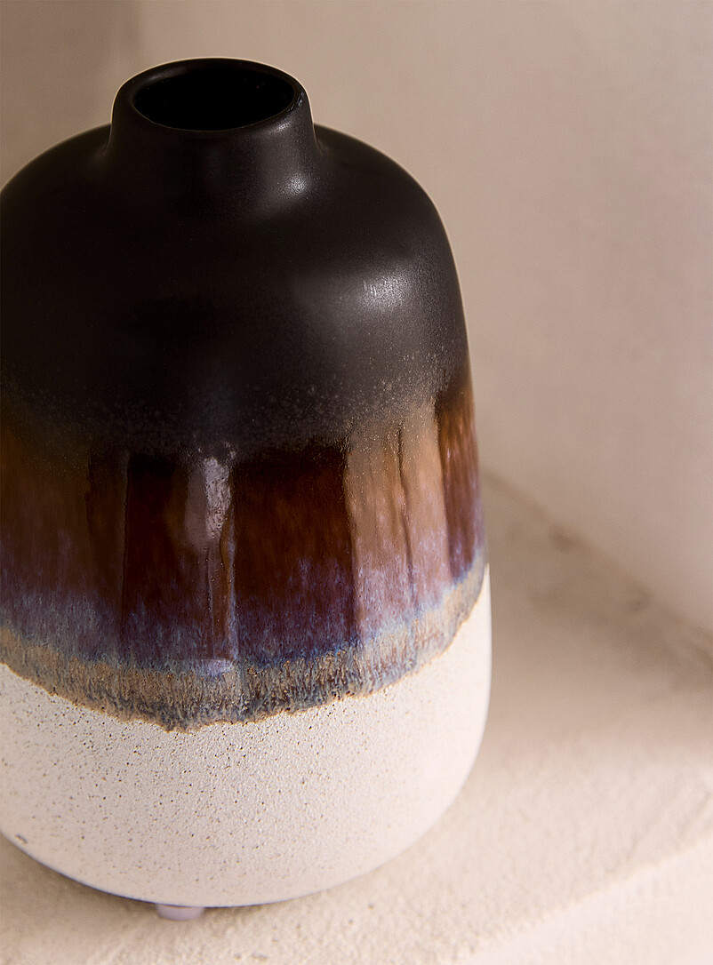 Small multi-texture vase product image 2