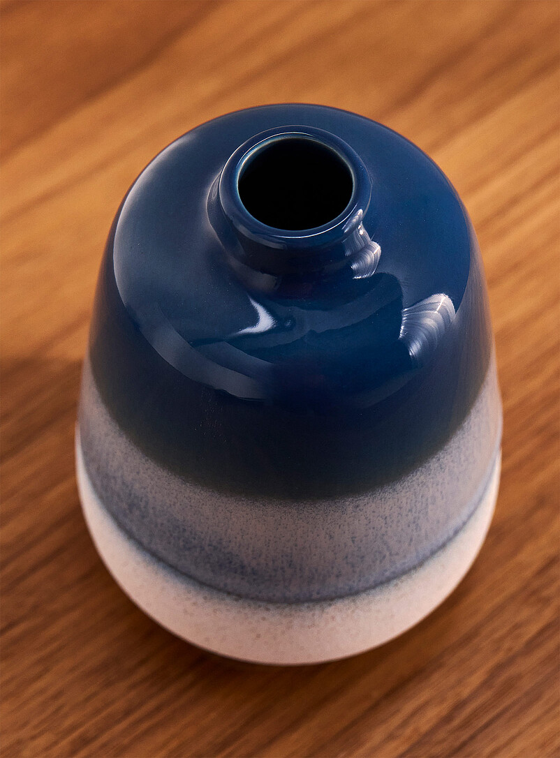 Small multi-texture vase product image 2