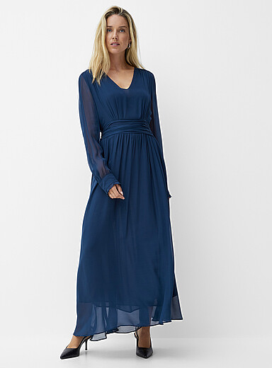 La robe chiffon taille plissée et frisons | Contemporaine | Robes ...