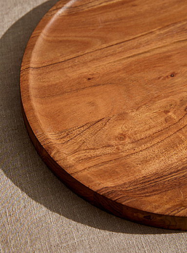 Le plateau de service rond en bois