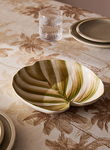 Exotic leave serving tray