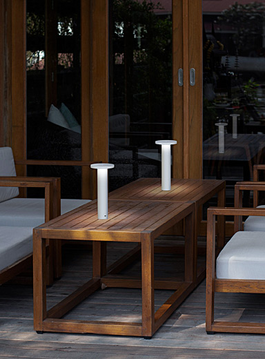 La lampe de table portative Luci Int&eacute;rieur et ext&eacute;rieur