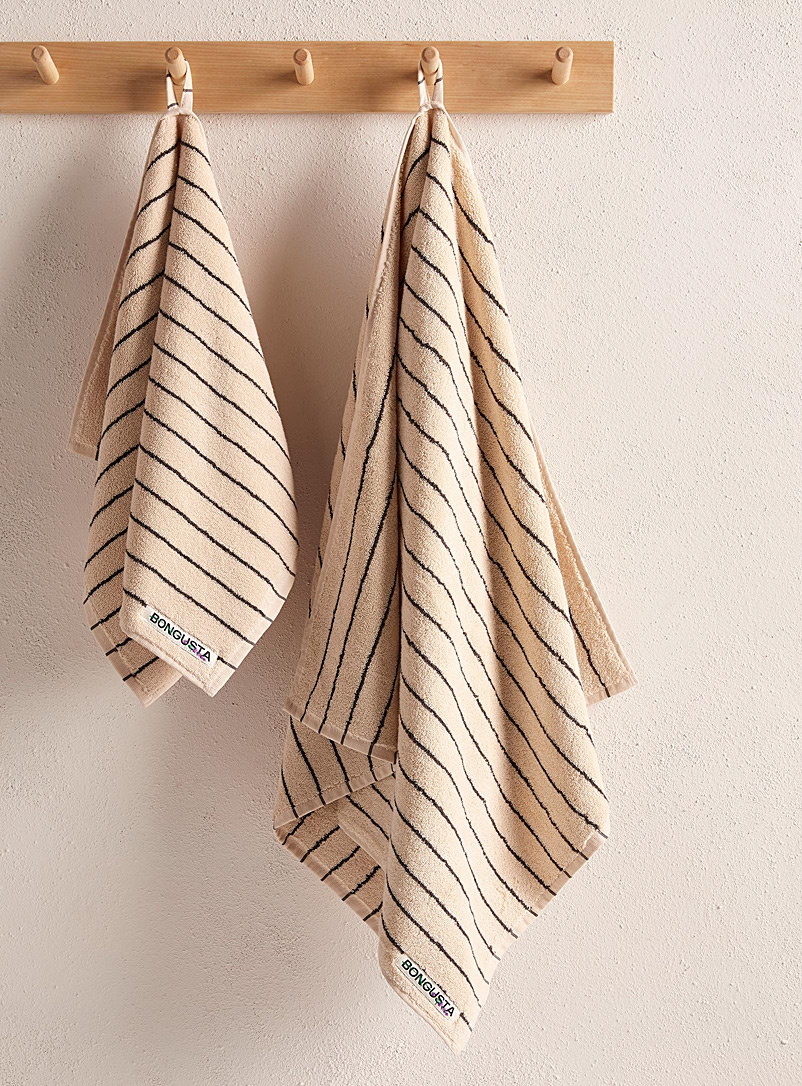 Bongusta Patterned Ecru Naram striped towels