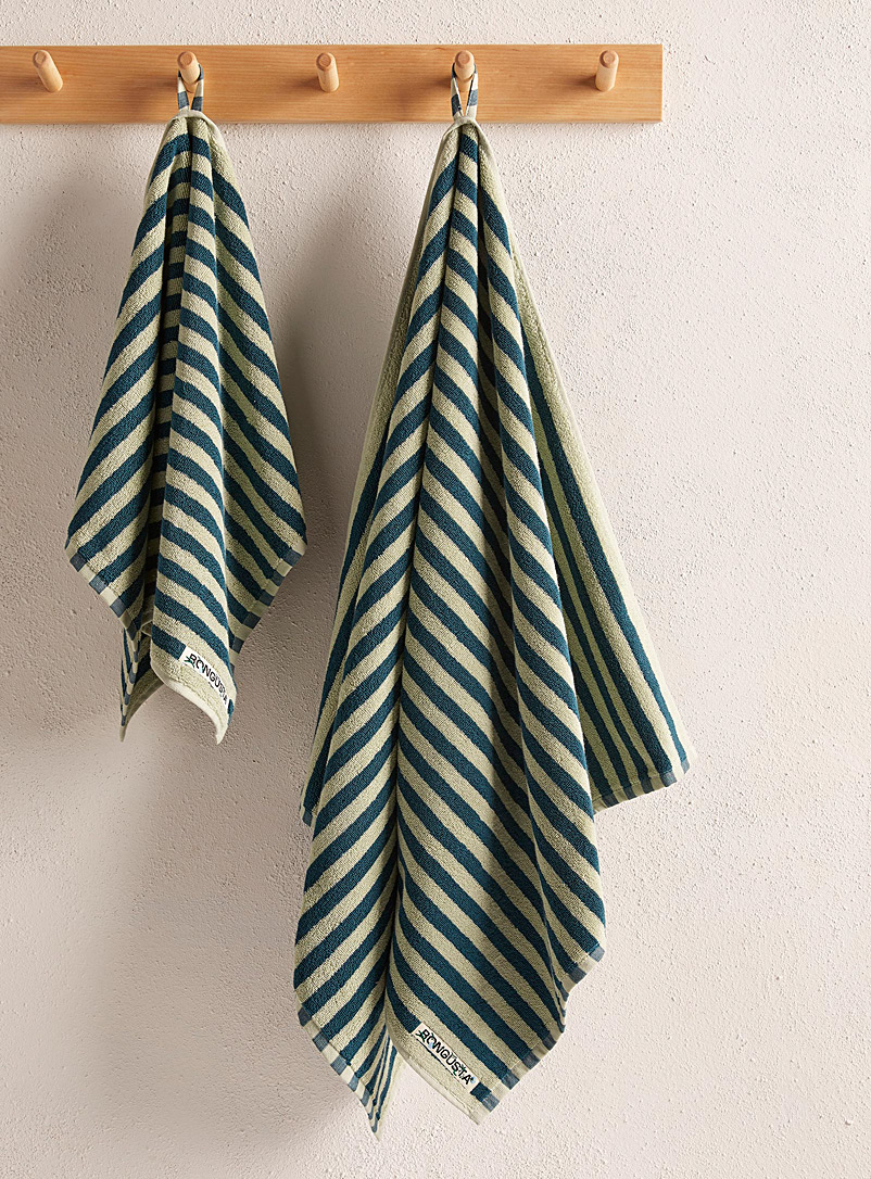 Bongusta: Les serviettes rayures Naram Vert à motifs