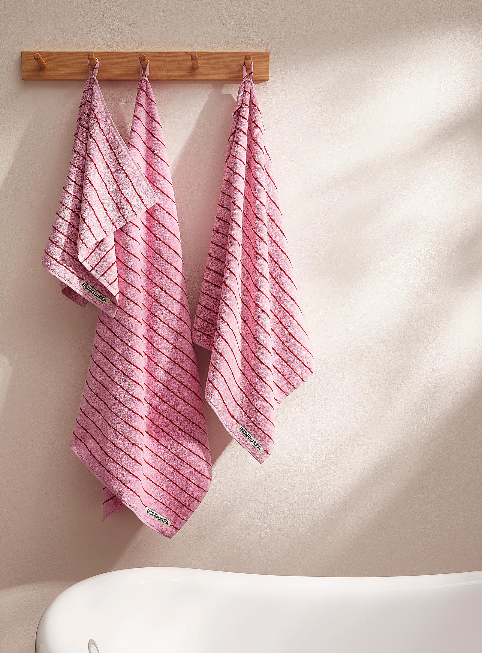 Bongusta Naram Striped Towels In Pink