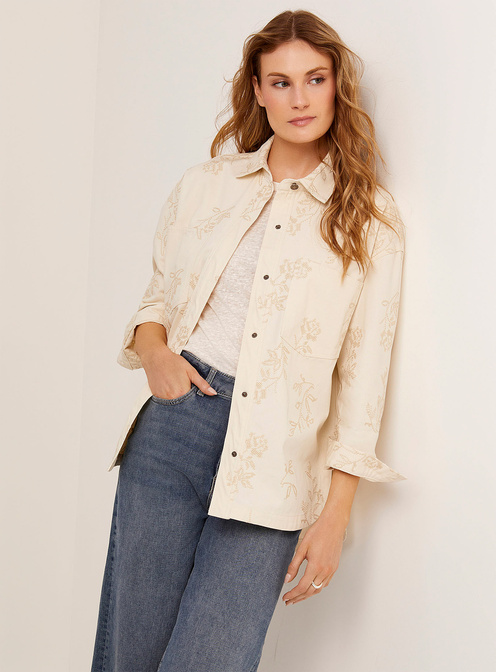 Contemporaine - Women's Tone-on tone embroidery overshirt