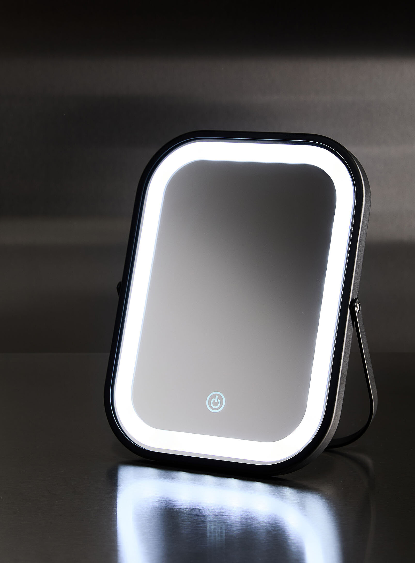 Rechargeable LED lighted mirror