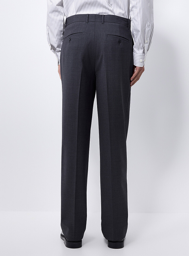 Le 31: Le pantalon twill graphite Tissu en m&eacute;lange de laine sign&eacute; Altinyildiz <b>Coupe Paris - D&eacute;contract&eacute;e &agrave; taille haute</b> Gris pour homme