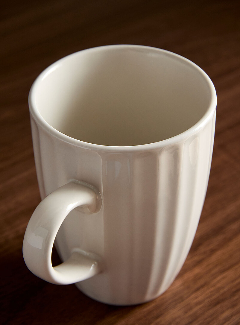 Broad grooves mug | Simons Maison | | Simons