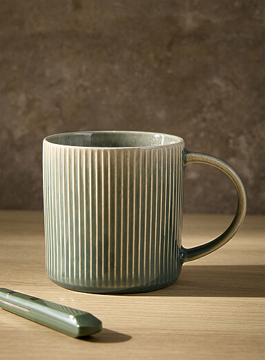 Simons Maison Green Modern grooved mug