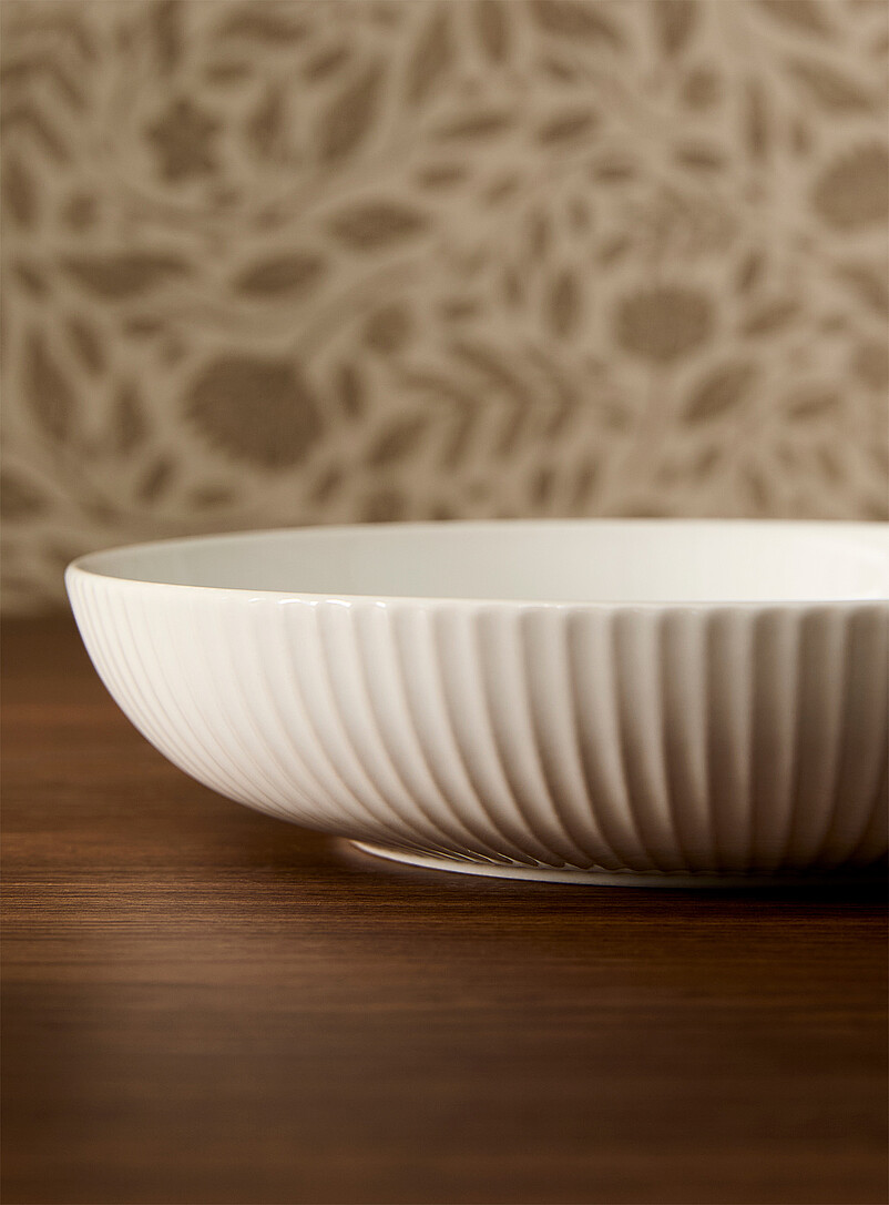 Two-tone grooves large bowl product image 2