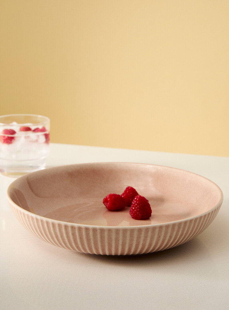 Embossed Wide Grooves Pasta Bowl