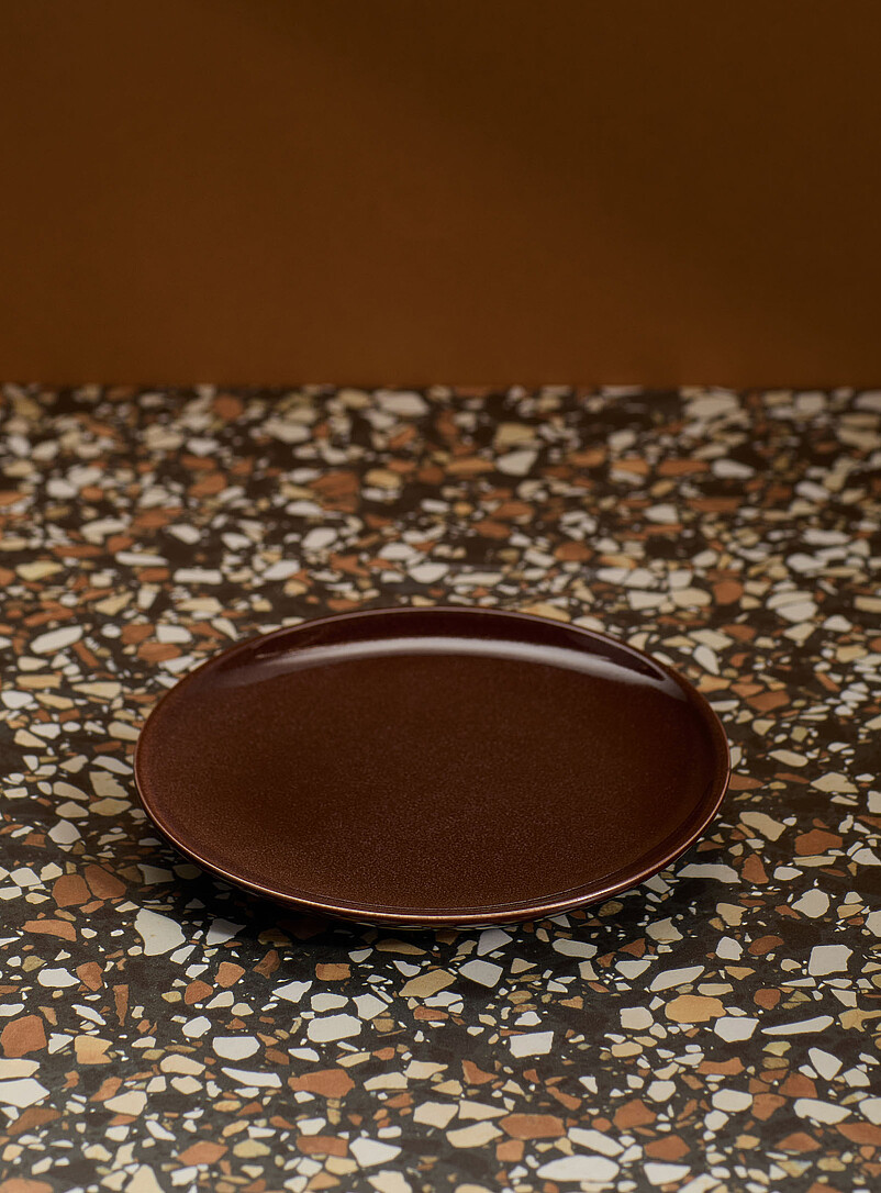 Small minimalist plate product image (primary)