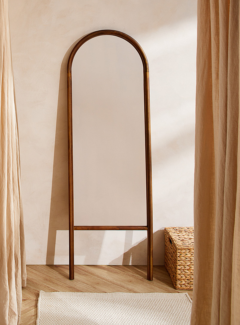 Simons Maison: Le miroir plein pied arche en bois Assorti