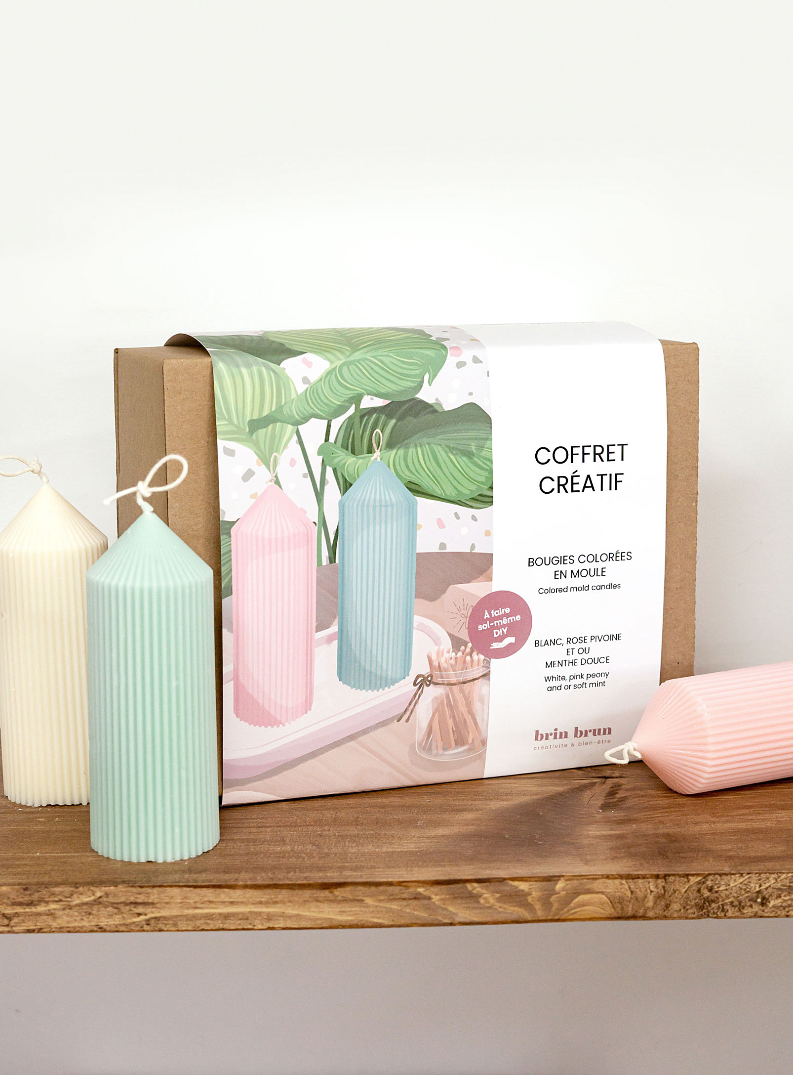 Brin Brun - Colourful grooved candle-making box set Makes 2 candles