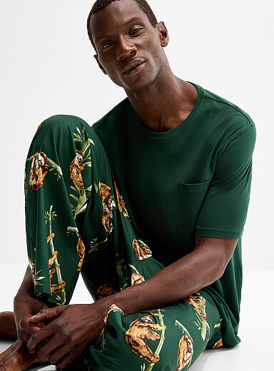 Le t-shirt doux poche plaqu&eacute;e