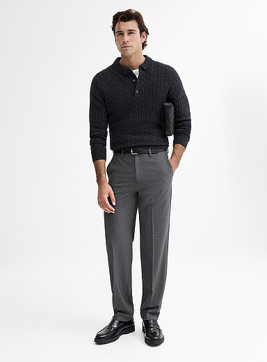Ultra-comfortable stretch pant <b>Relaxed fit</b>