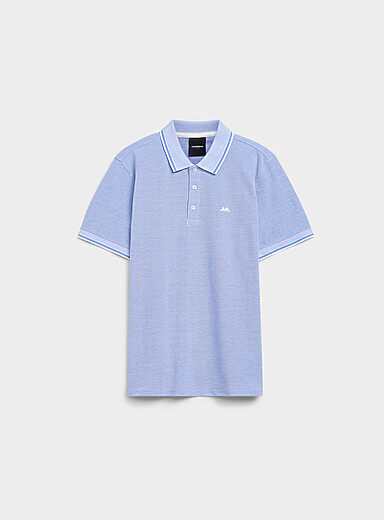 Le polo piqu&eacute; bicolore
