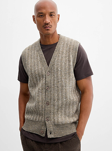 Jacquard-stripe buttoned vest