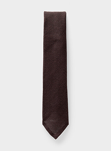 Textured knit tie