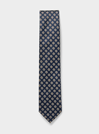 La cravate m&eacute;daillons jacquard