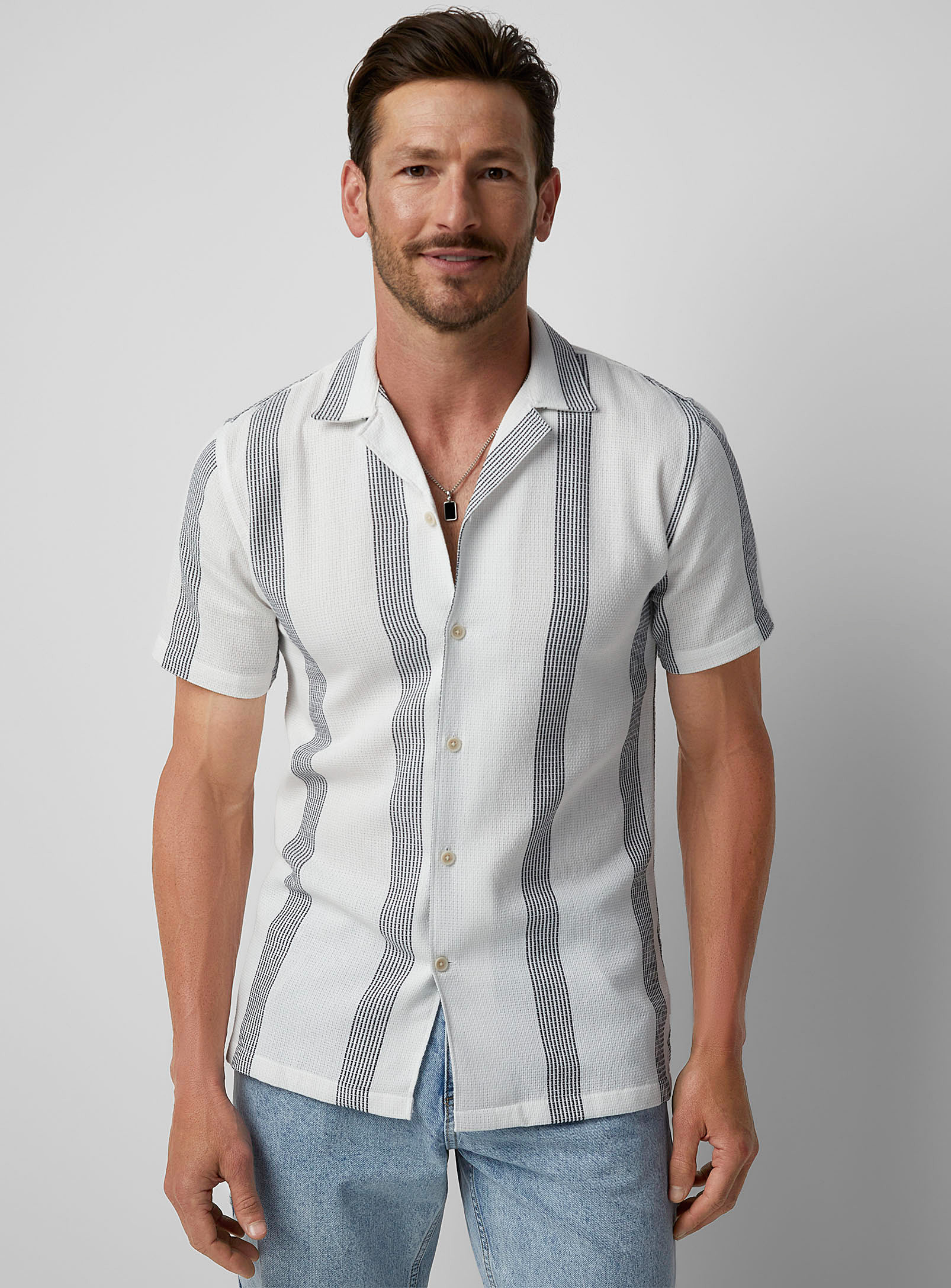 Lindbergh Striped Knit Shirt In White