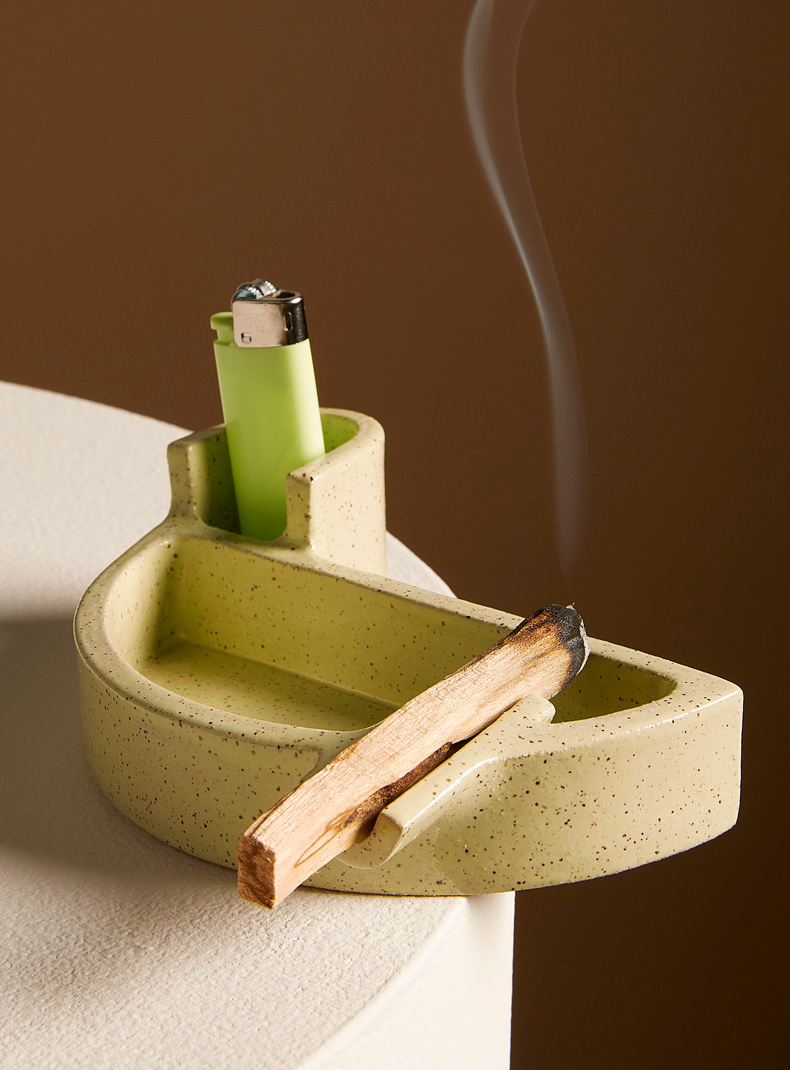 Lollipots Pastel Half-moon Ashtray In Lime Green