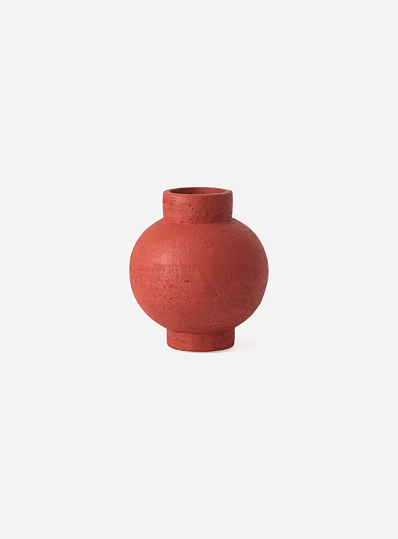 EQ3 Dark Orange Terracotta curved artisanal vase