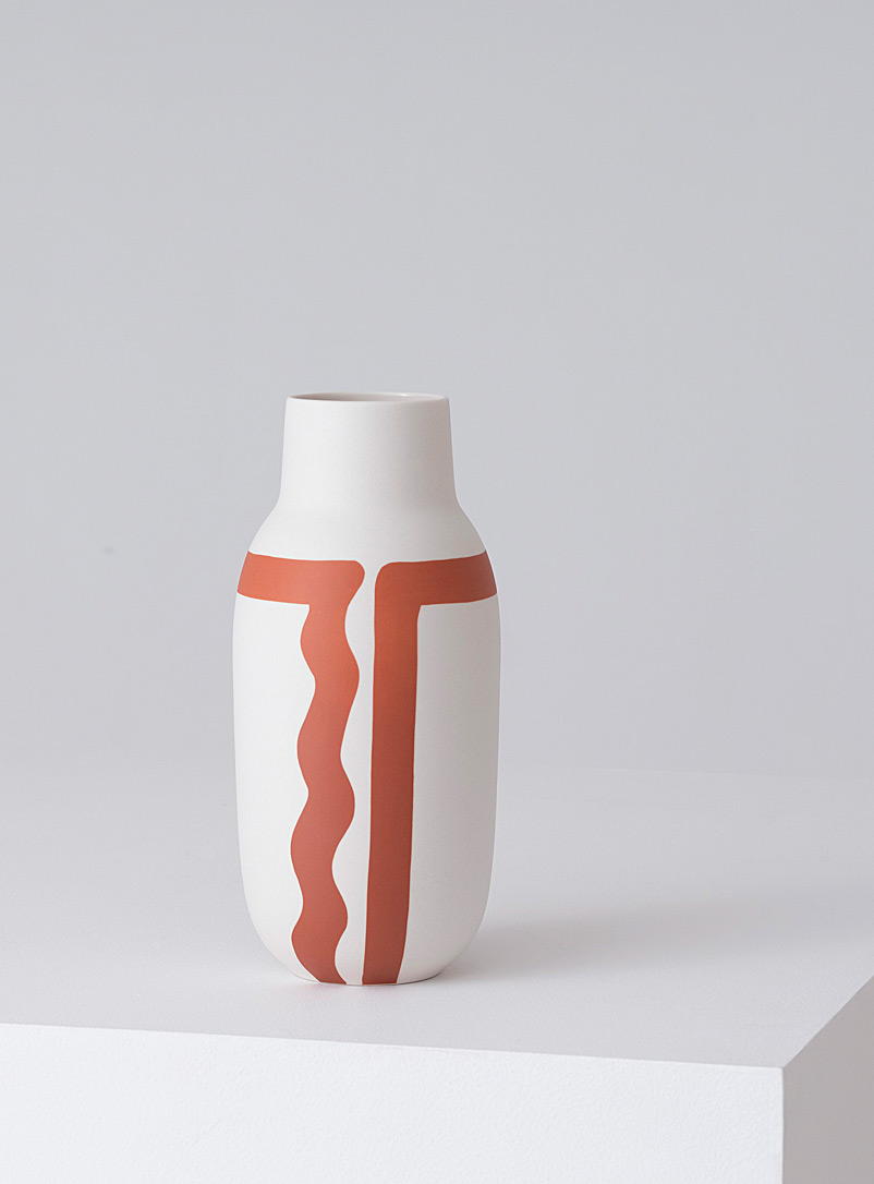 EQ3 Dark Orange Curvy design artisanal vase 33 cm tall