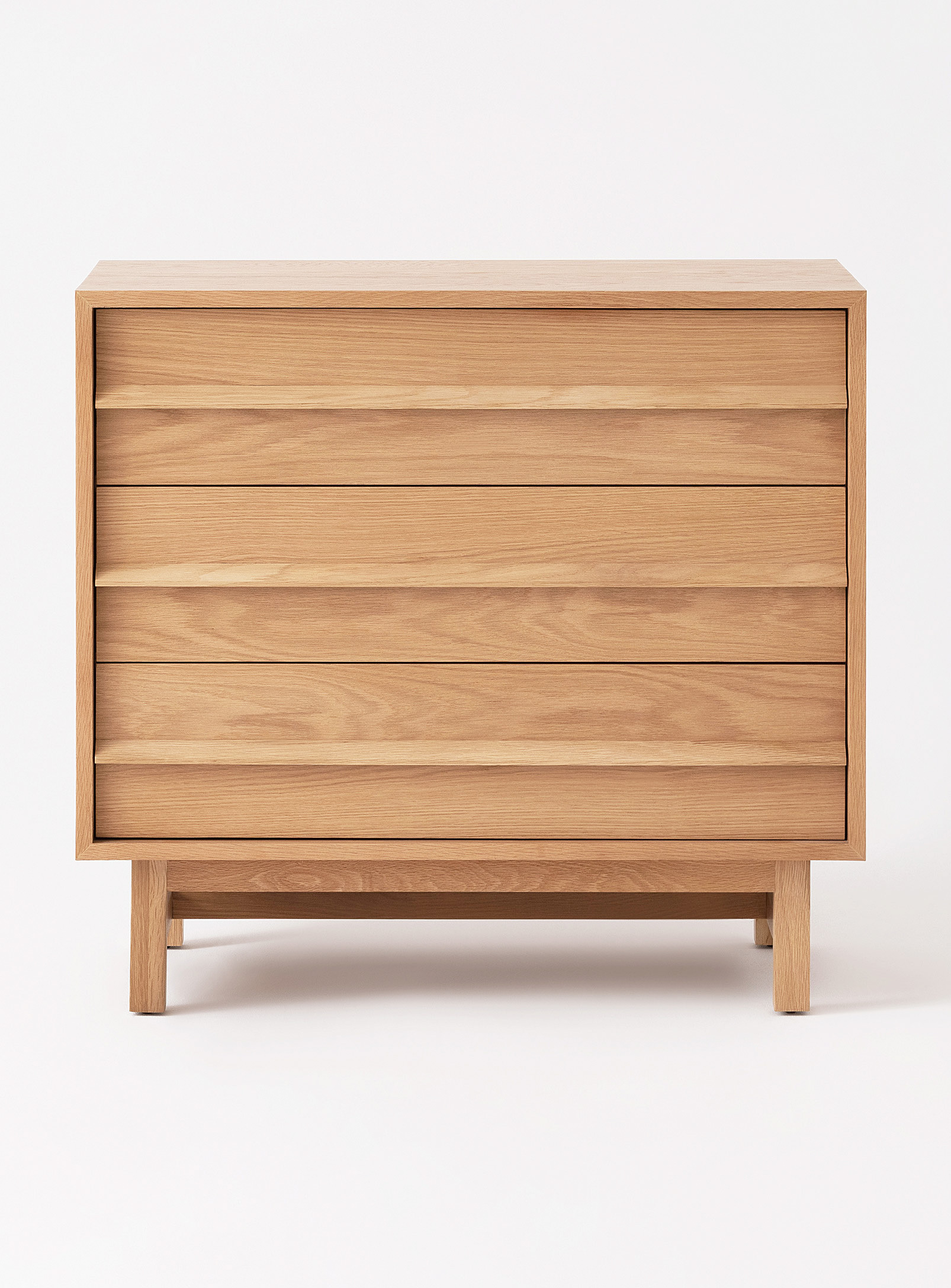 Eq3 Oak Architectural 3-drawer Dresser In Assorted