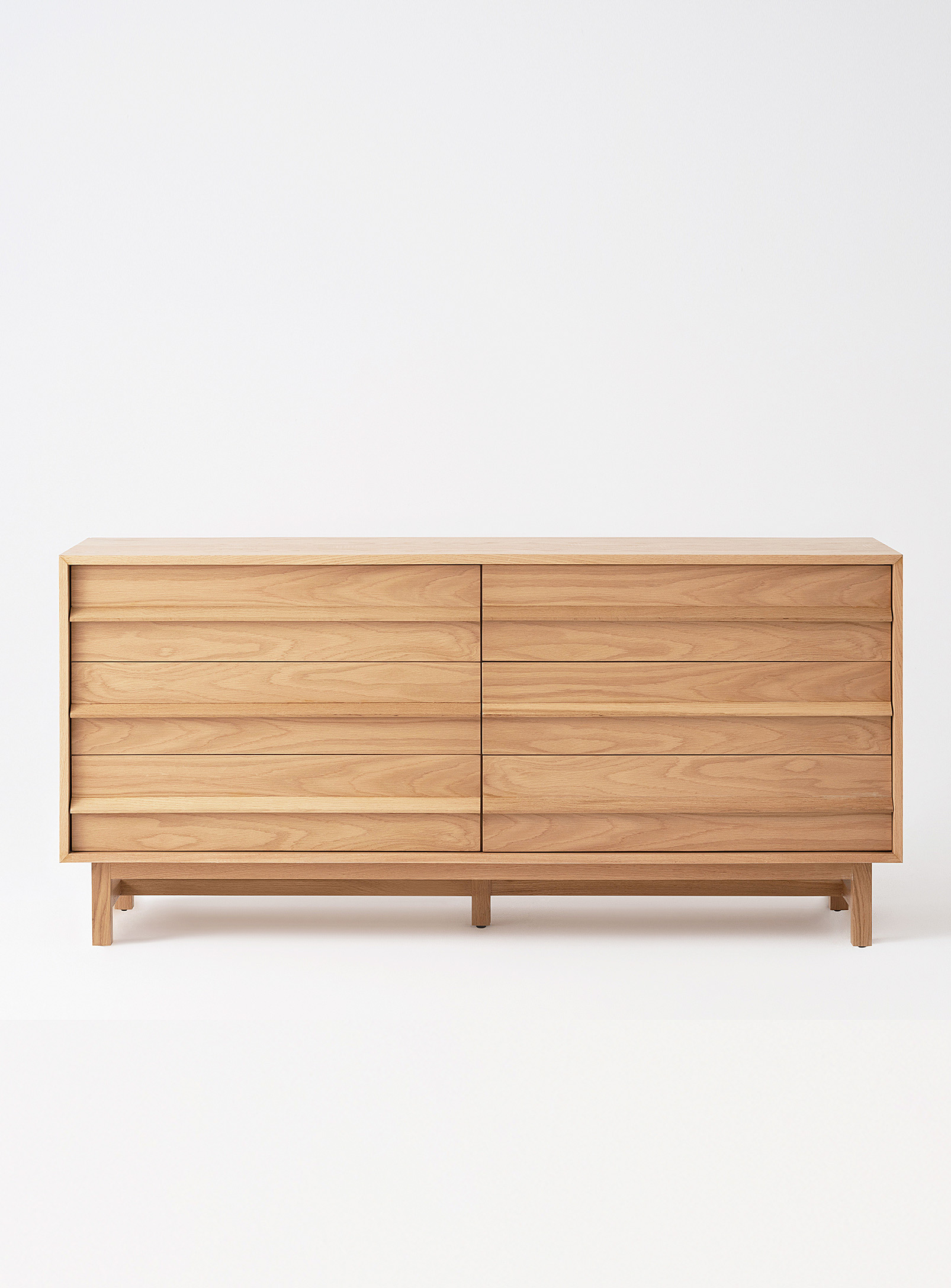 EQ3 - Oak architectural double dresser Six drawers