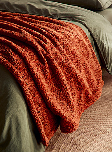 Saffron plush blanket | Simons Maison | Blankets | Bedroom | Simons