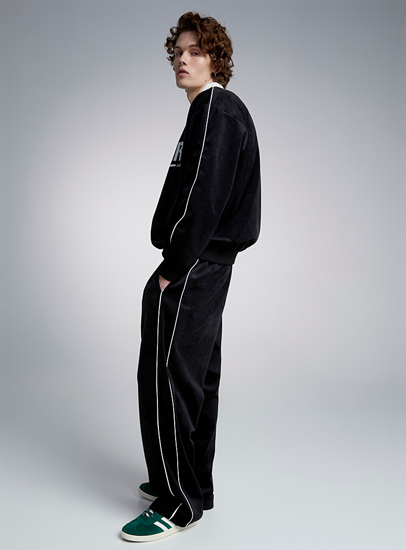 Piped velvet track pant Relaxed fit