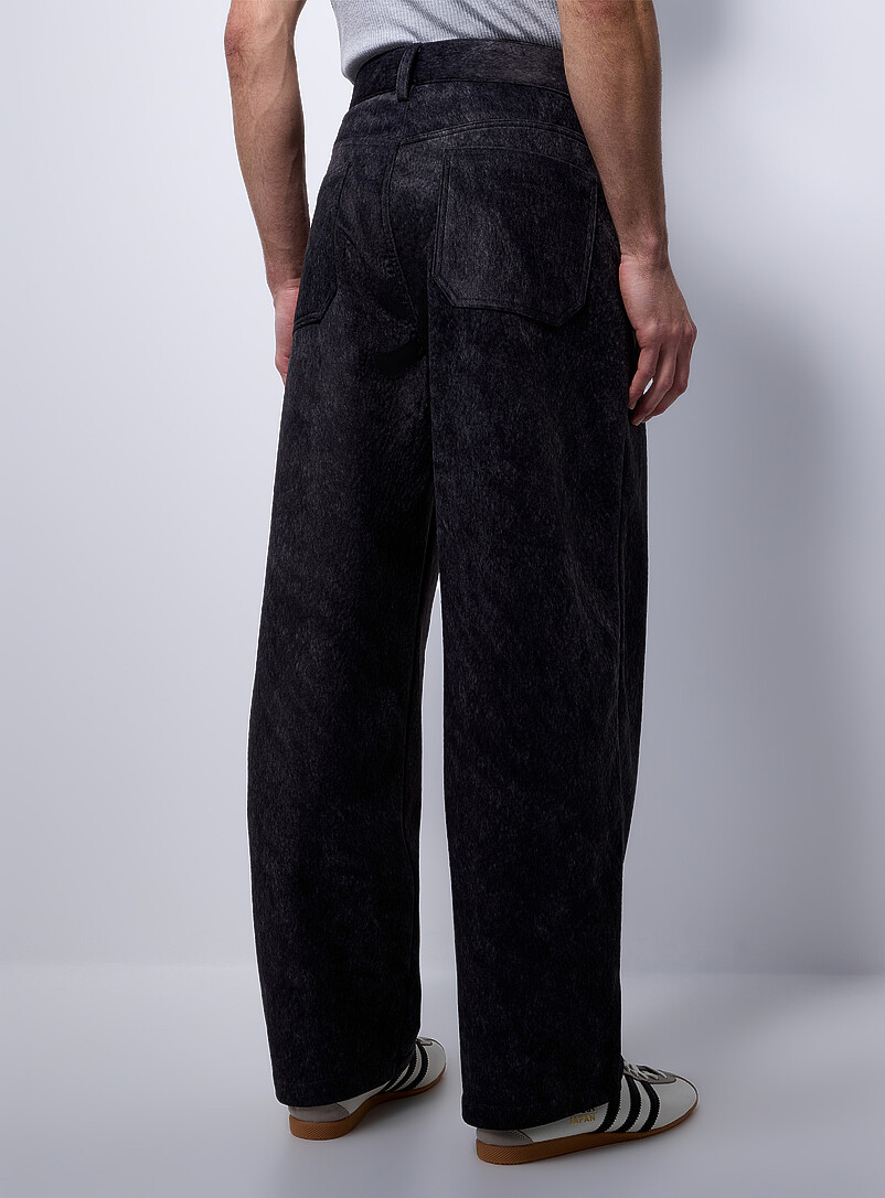 Fuzzy felt 5-pocket pant Loose fit Imported from Seoul product image 3