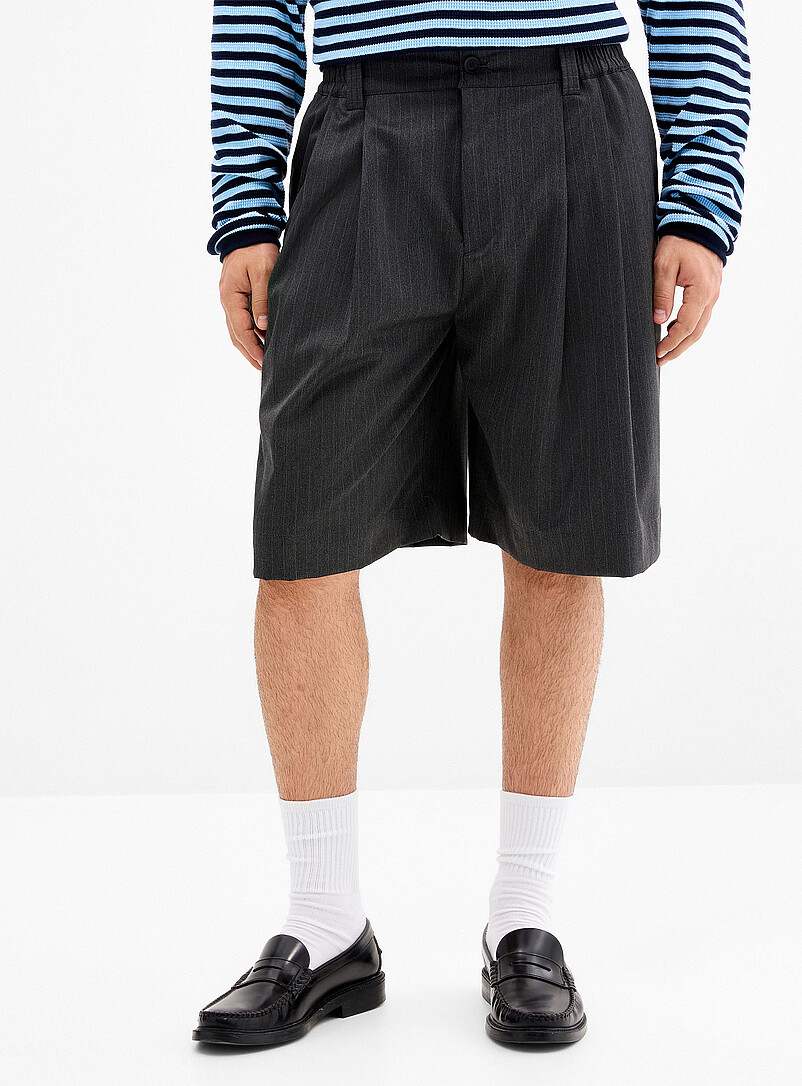 Banker stripe Bermudas Imported from Seoul product image 2