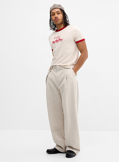 Le pantalon &agrave; plis twill &eacute;pais Coupe ballon <b>Importation de S&eacute;oul</b>