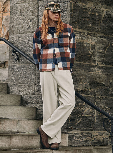 Pleated thick twill pant Barrel fit <b>Imported from Seoul</b>
