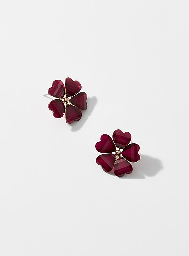 Heart-shaped petal flower earrings