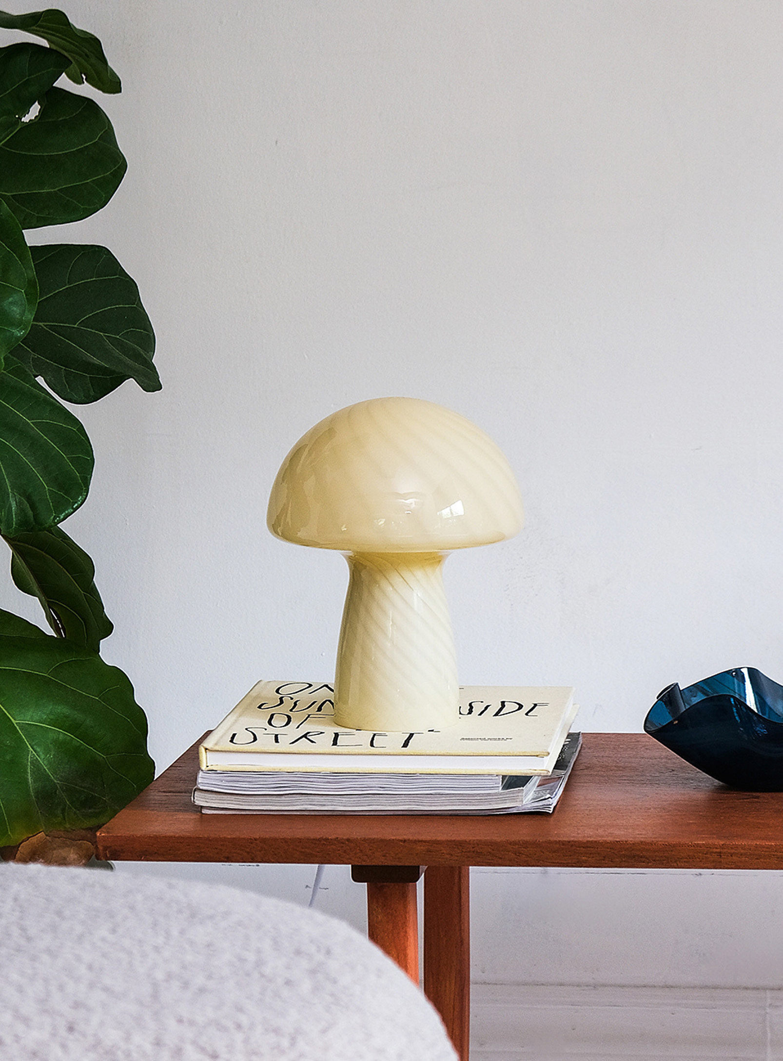 Humber Small Mushroom Table Lamp In Light Yellow