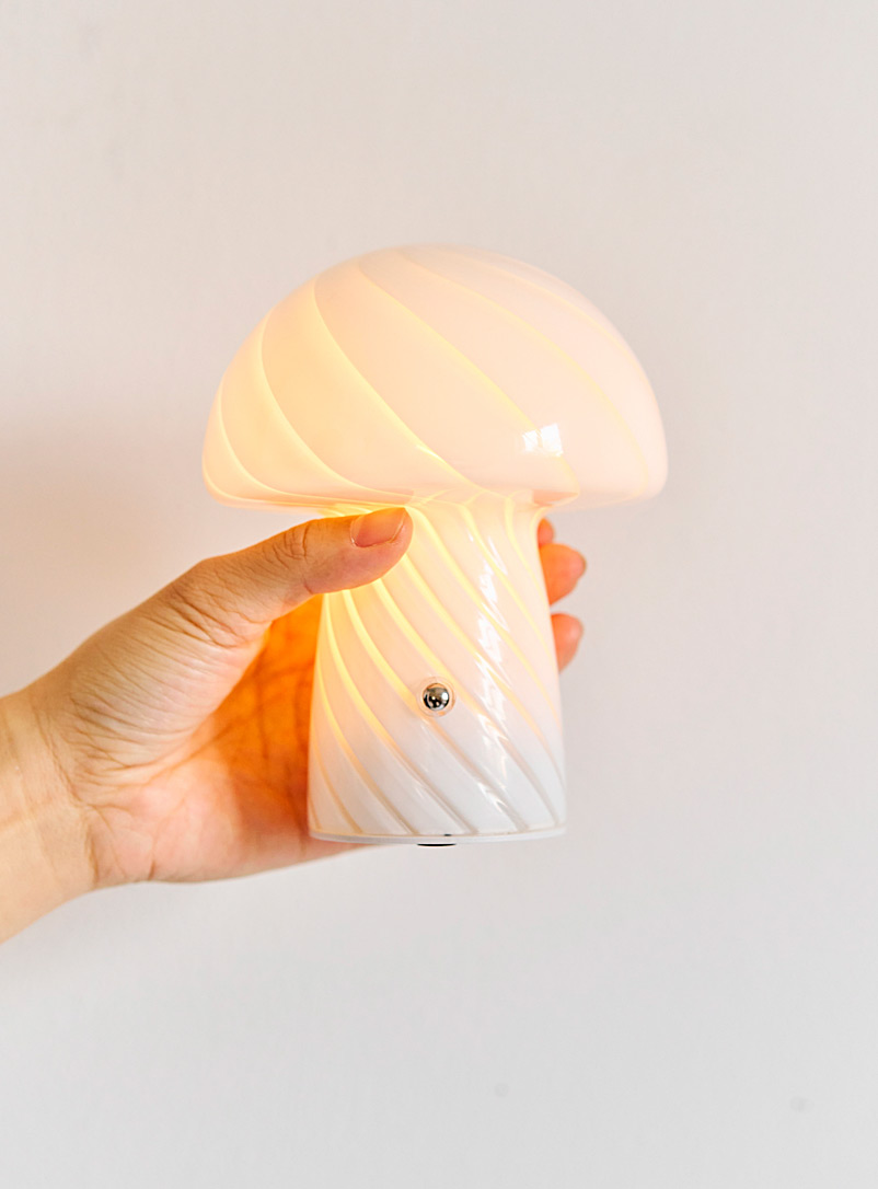 Cordless mushroom table lamp product image 2