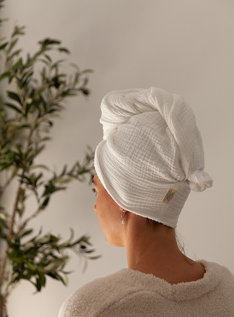 Les Écolorés Ivory White Bamboo terry turban towel
