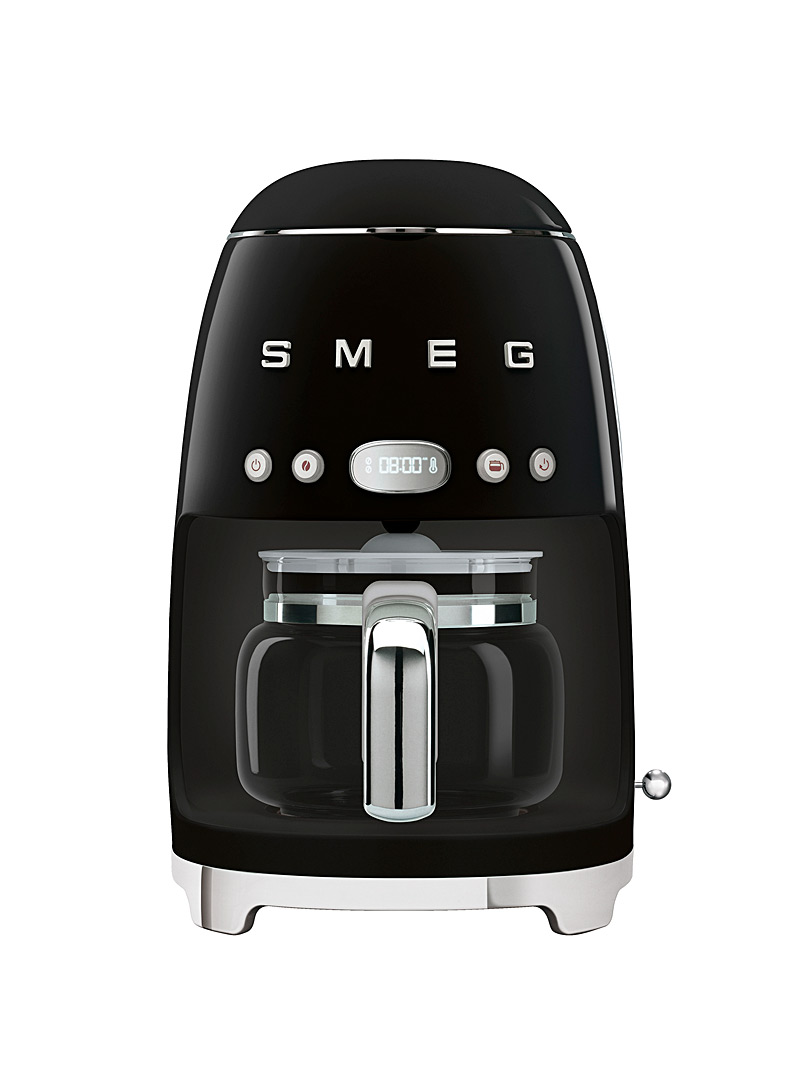 Smeg Black Retro drip coffee machine
