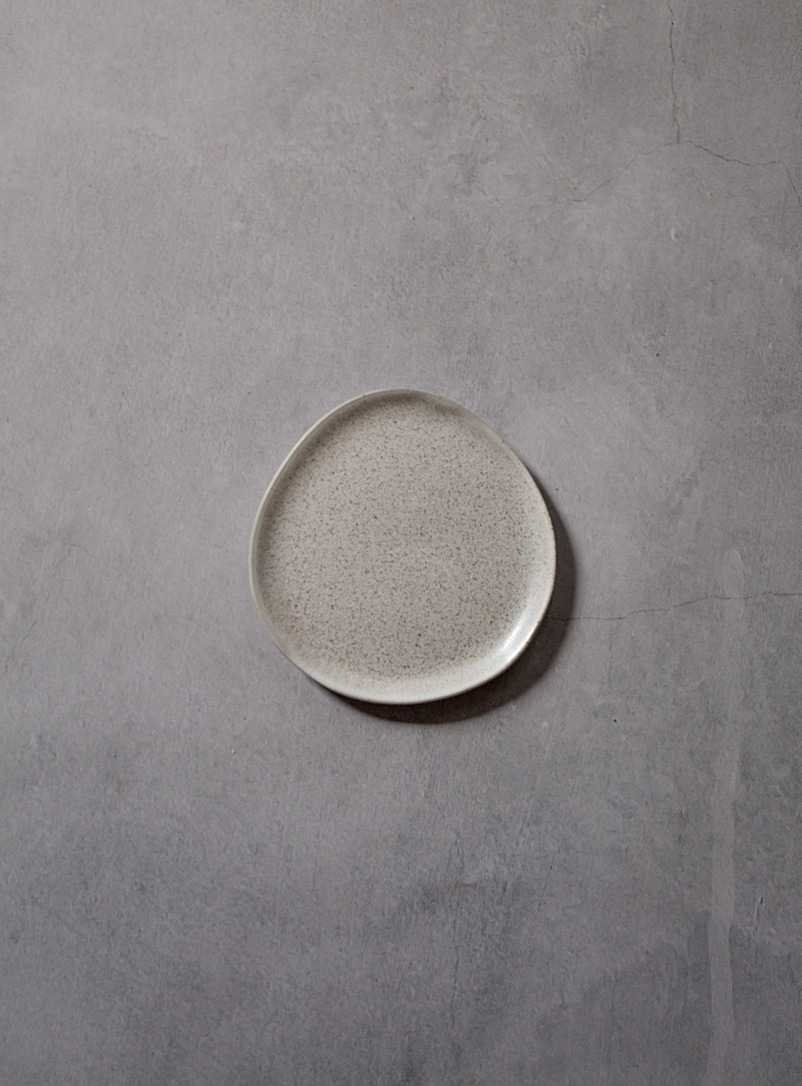 Ateleï Cream Beige Small speckled stoneware plate